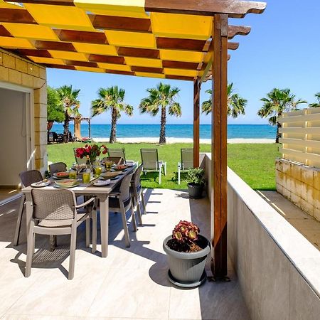 Pebble Beach Apartment Voroklini Exteriör bild